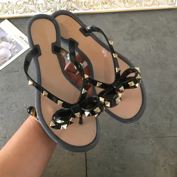 2018 Revit skaidrių sandalai moterims prabangos dizaineris vasaros beanch šlepetė lady batus V butai šlepetės moterims mados dizaino