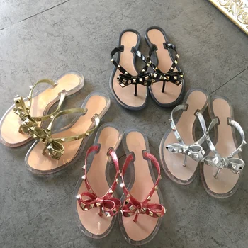 2018 Revit skaidrių sandalai moterims prabangos dizaineris vasaros beanch šlepetė lady batus V butai šlepetės moterims mados dizaino