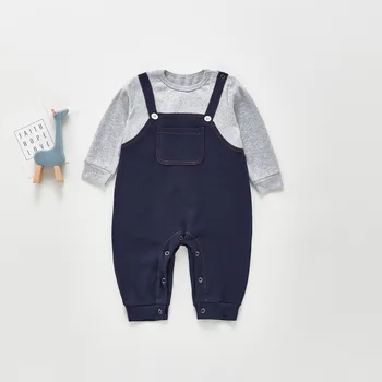 2021 m. pavasario berniukas romper laipiojimo kostiumas atsitiktinis netikrą dviejų dalių laipiojimo dryžuotas chalatas audinys kūdikių apranga berniukui