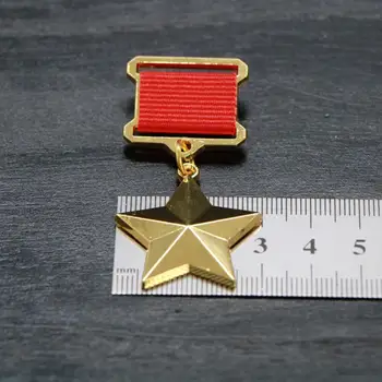 2vnt/daug Auksu Stalinas Aukso Žvaigždės Medalis rusijos II Pasaulinio Karo TSRS Sovietų Penkių žvaigždučių Medalis Darbo su Smeigtukais CCCP Ženklelis