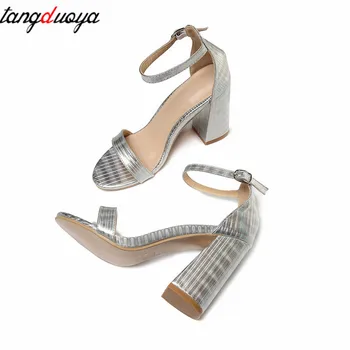 Aikštėje aukštakulniai sandalai atgal dirželis aukštakulnius batus moteris sandalas vasaros moterų bateliai aukštas aukštakulniai sandalai sidabro aukso 35-42