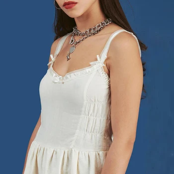 ALLNeon E Mergina Stilius Straped Medvilnės Suknelės Kietas Rankovių-line Ruched Mini Suknelės V-kaklo Derliaus Baltos spalvos Suknelės, Šaliai 2020 m.