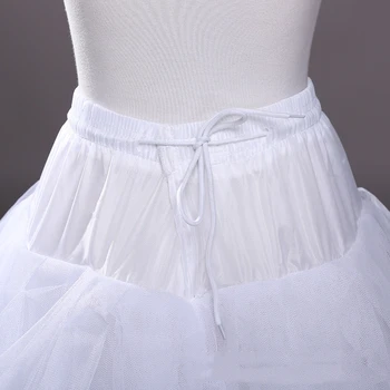 Baltas Tiulis Mergina Linijos Stiliaus Vestuvinė Suknelė 4 Sluoksnių Nr. Žiedai Vestuviniai Aksesuarai Ilgai Underskirt Nemokamai Dydis