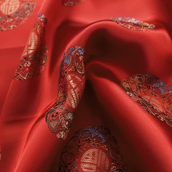 Derliaus modeliavimas šilko satino audinio žakardo drabužiai, medžiagos, siuvimo cheongsam ir kimono 