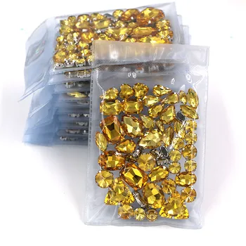 Didmeninė 5 maišus Aukso geltonos mišrios formos cirkonio stiklo kristalų siūti cirkonio whth skiedra bazės nagai 
