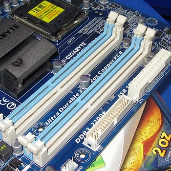 Gigabyte GA-EP45T-UD3LR Plokštė Intel P45 DDR3 USB2.0 16GB LGA 775 EP45T UD3LR Darbalaukio Mainboard Systemboard Panaudota