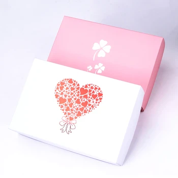 Kūrybos dovanų dėžutėje marmuro, popierinis maišelis nuga sausainių rankinės, vestuvių šokoladinis pyragas pakavimo popieriaus langelį, šalies prekių