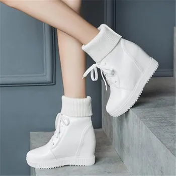 Moterų Batai Rudens-žiemos Naujas stilius Vidaus padidinti Trumpi batai baltos Vilnos verpalų Tamprumo jėga, Kojinės, batai, Frenulum Martin batai