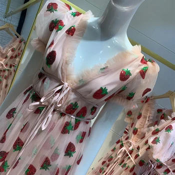 Moterų China Braškių Maxi Suknelė Vasaros Siuvinėjimo Tinklelio Nėriniai Aukšto Juosmens Ilga Suknelė Ir Originalo Kokybę