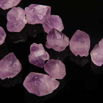 Natūralių Neapdorotų Violetinis Ametistas Kvarco Kristalo Roko Žvyro, Akmenų ir Mineralų Degaussed Arba Gali Būti Naudojamas Namų Puošybai