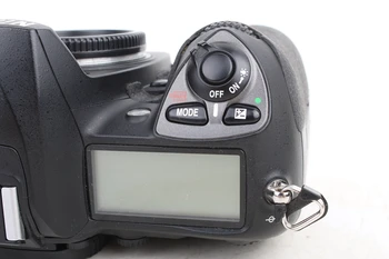 NAUDOTAS Nikon D200 10.2 MP Digital SLR Camera (Tik korpusas)