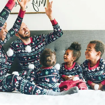 Naujas Šeimos Atitikimo Kalėdų Pižama Rinkiniai Kalėdos Suaugusiųjų Tėvas, Motina, Duktė Santa Claus Spausdinti Sleepwear Naktiniai Drabužiai Drabužiai Kostiumas
