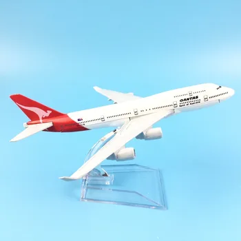 Orlaivio Modelis 16cm Metalo Diecast Qantas 