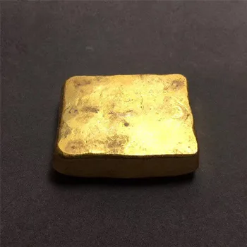 Senovinių monetų (žalvario, aukso luitai)