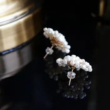 SINZRY originalus rankų darbo natūralių gėlavandenių perlų snaigės dizaino elegantiškas stud auskarai moterims