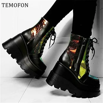 TEMIOFON moterų platformos batai kulkšnies aukštos bateliai masyviu rudens žiemos moterys Gotikos batai juoda moterų punk batai plius dydis HVT1498