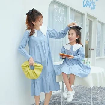 Tėvų-vaikų 2020 m. rudenį motina ir dukra ilgomis rankovėmis atlošas aukštos juosmens tėvų-vaikų laisvalaikio suknelė